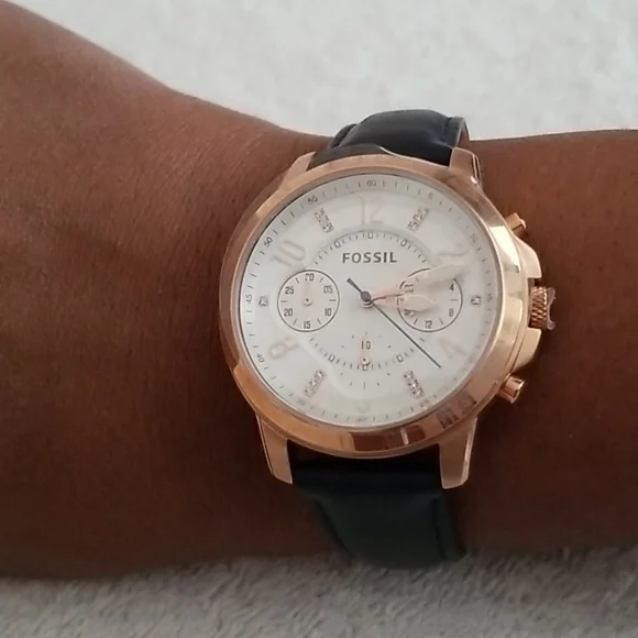 New Fossil Gwynn Chronograph Indigo Leather Watch Watch - Picture 11 of 11